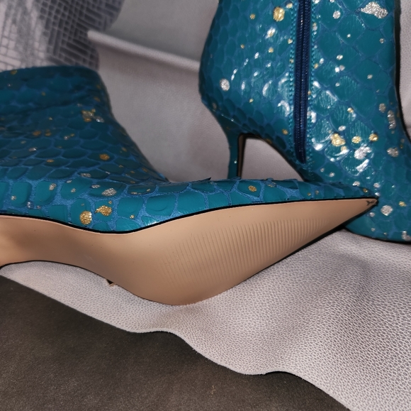 ✨️3/4 BOOTS /NEVER WORN✨️ - Picture 4 of 5